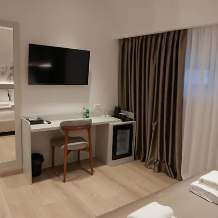 Select Boutique 4*