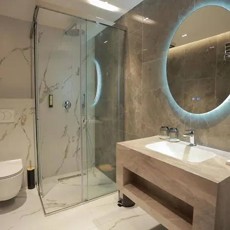 Select Boutique Ξενοδοχείο 4*