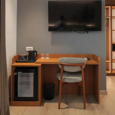 Select Boutique Hotel