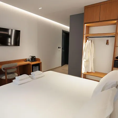 Select Boutique Hotel 3*