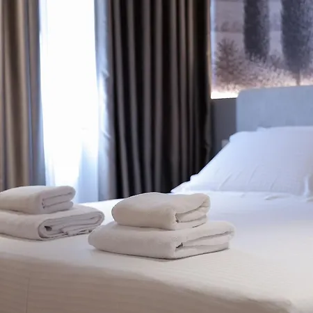Select Boutique Hotel