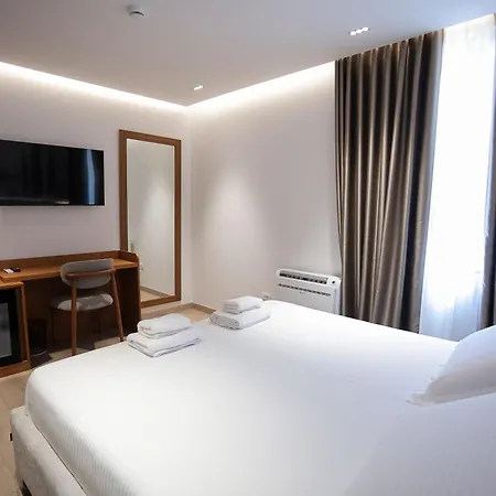 Select Boutique Hotel